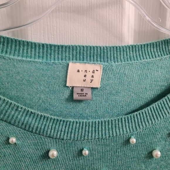 Target Andeawy Sweater with White Little Pearls‎ - Picture 9 of 9